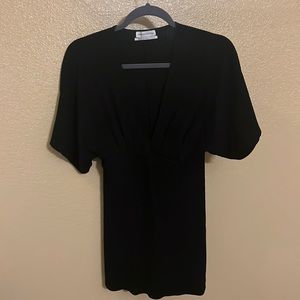 Black kimono style short sleeve dress!! Urban outfitters! Size small!